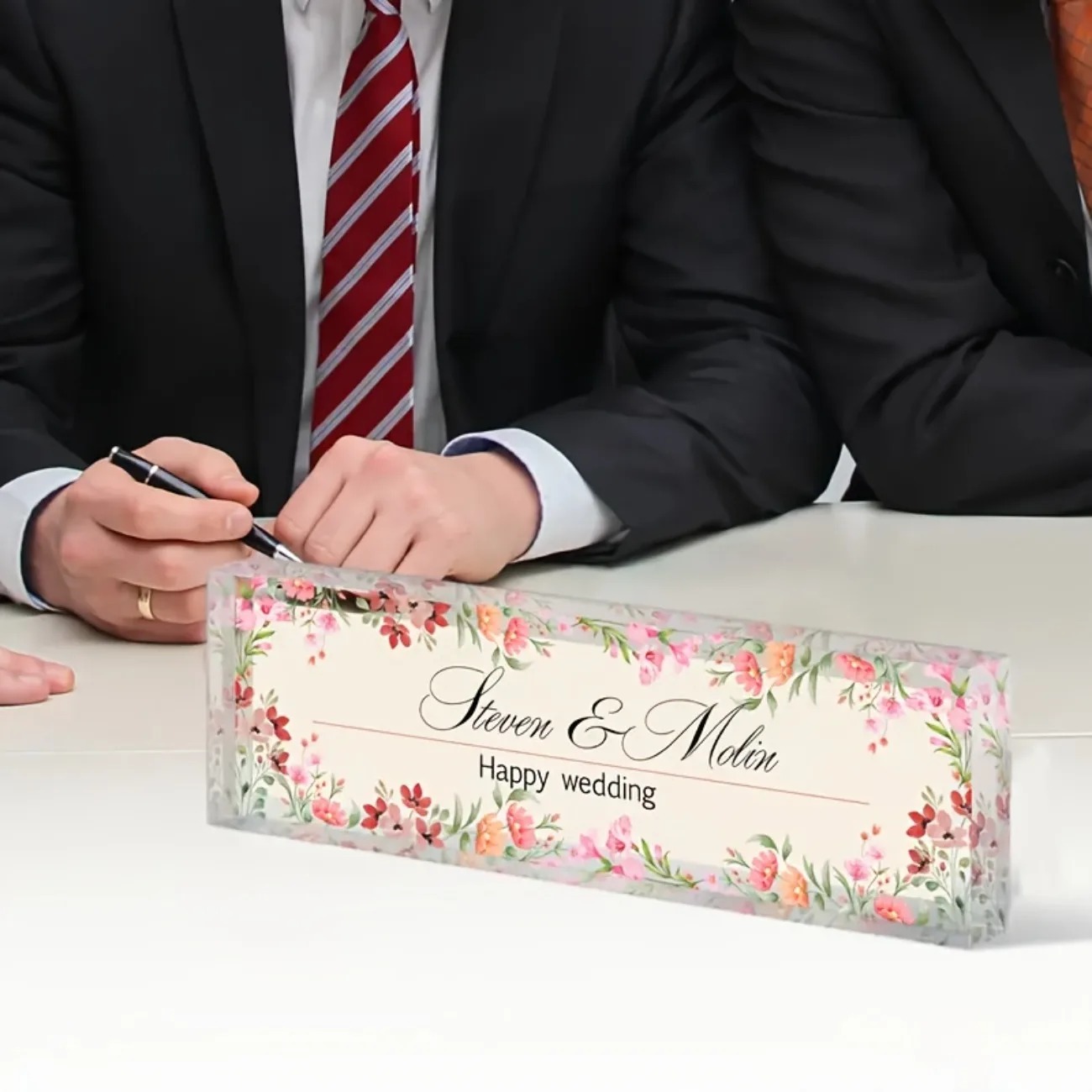 Customizable 2D Acrylic Desk N - Desk Name Plate บทวิจารณ์และราคา